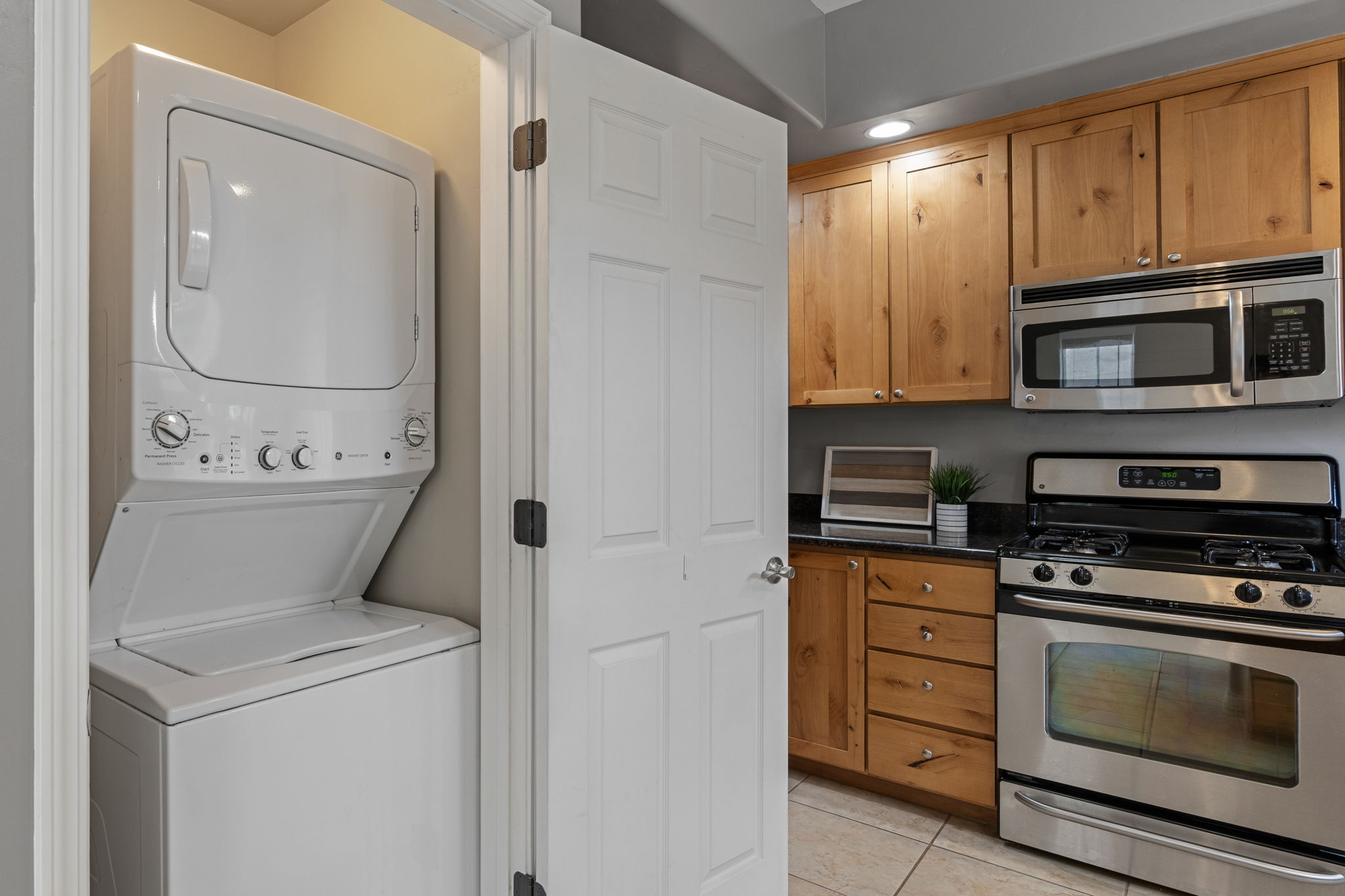 13-web-or-mls-Rodgers-235ClearSpringAve-123 (2)