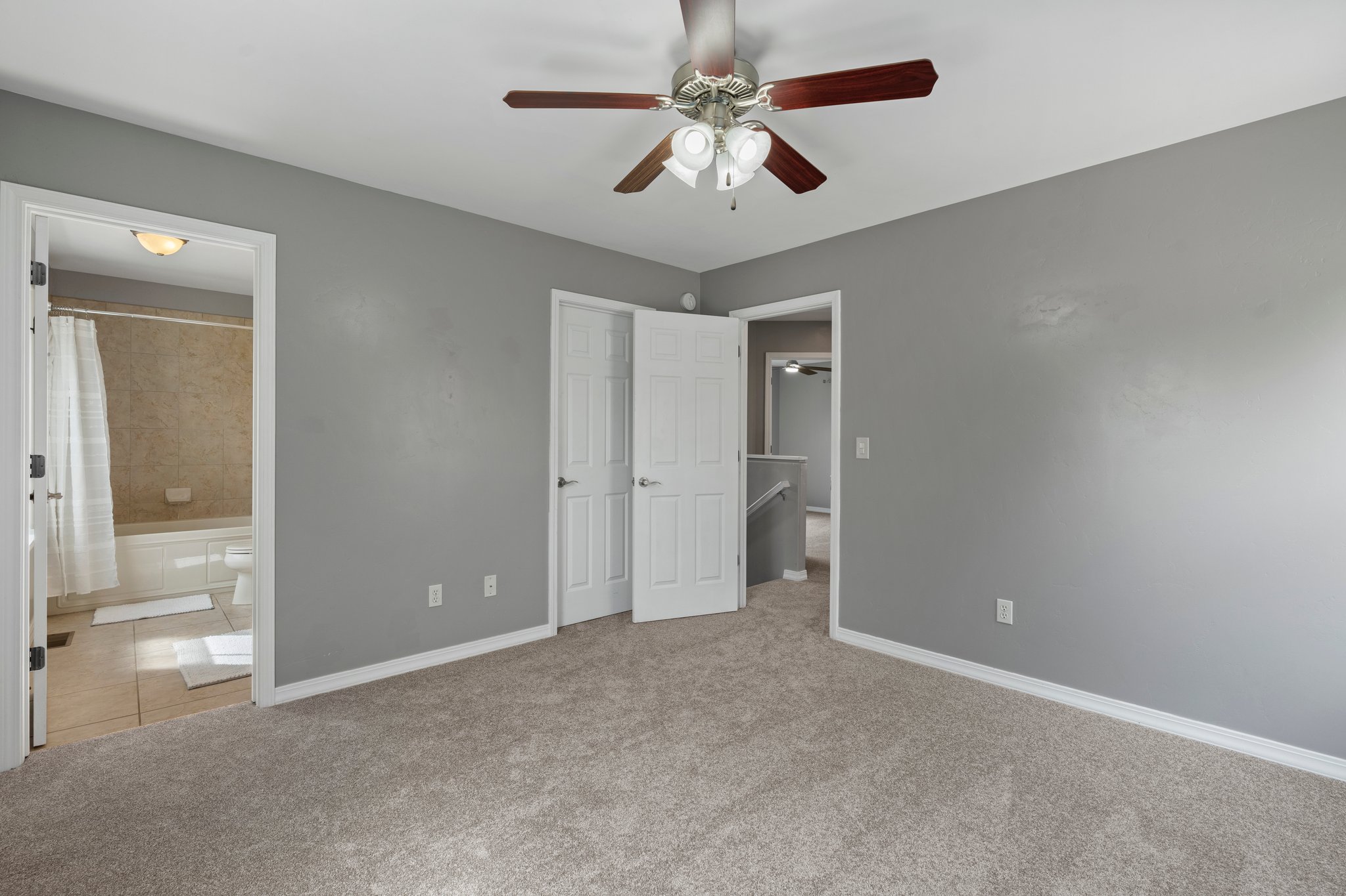 16-web-or-mls-Rodgers-235ClearSpringAve-158