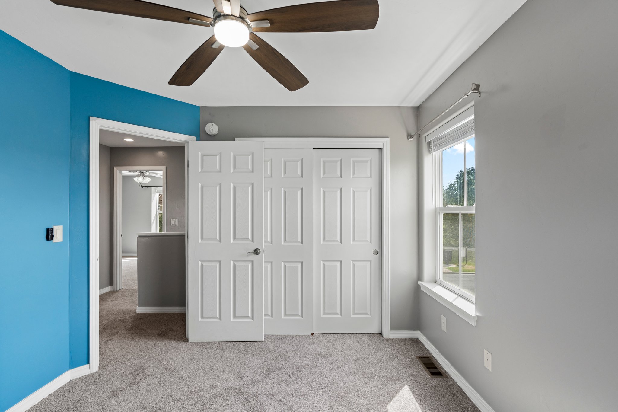 24-web-or-mls-Rodgers-235ClearSpringAve-268