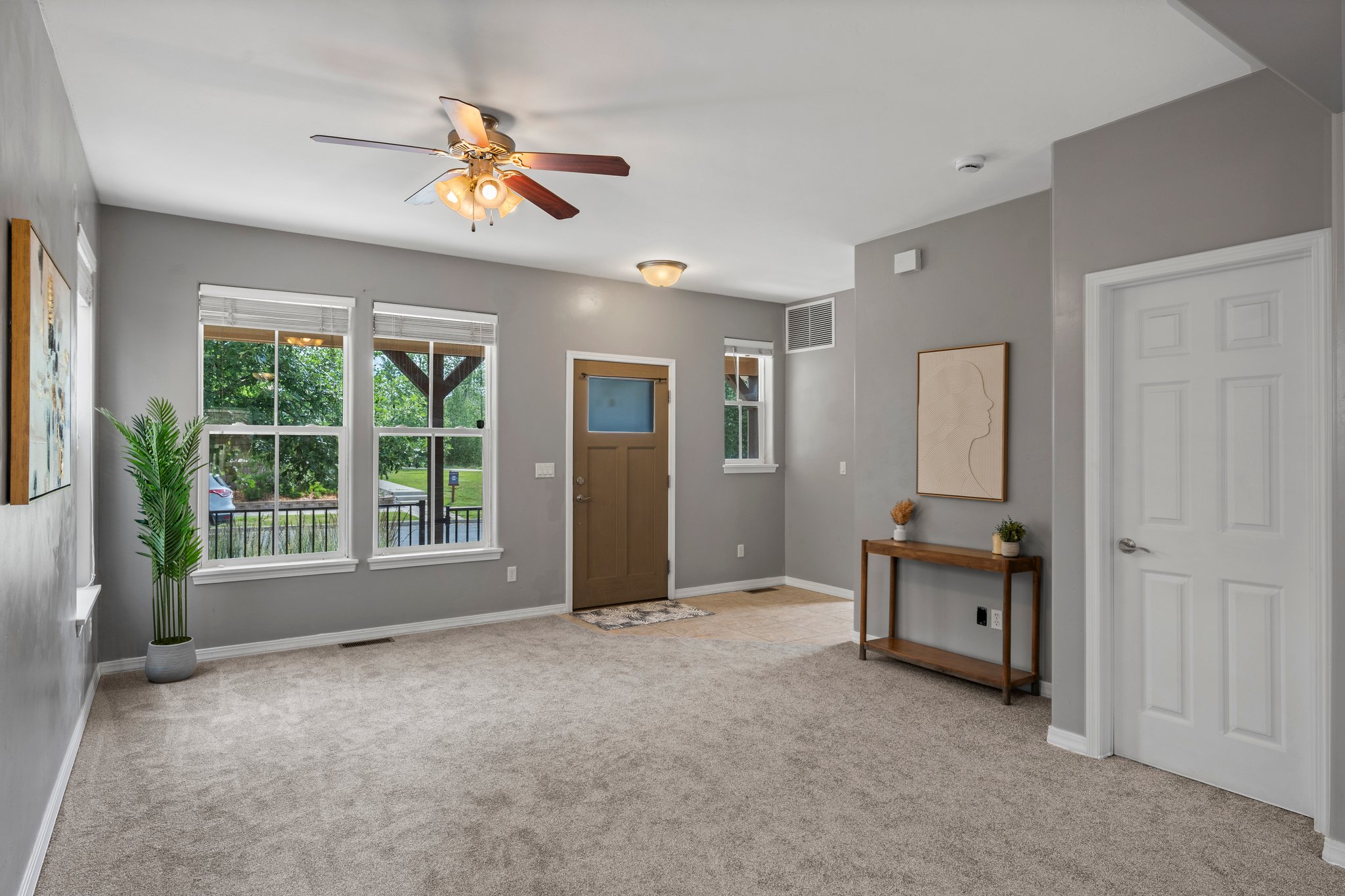 4-web-or-mls-Rodgers-235ClearSpringAve-053