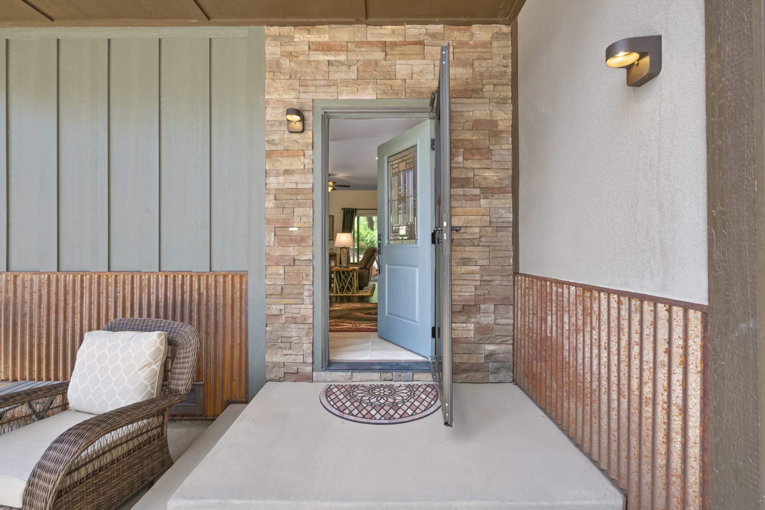 Rodgers-69MountainStreamCt-00001