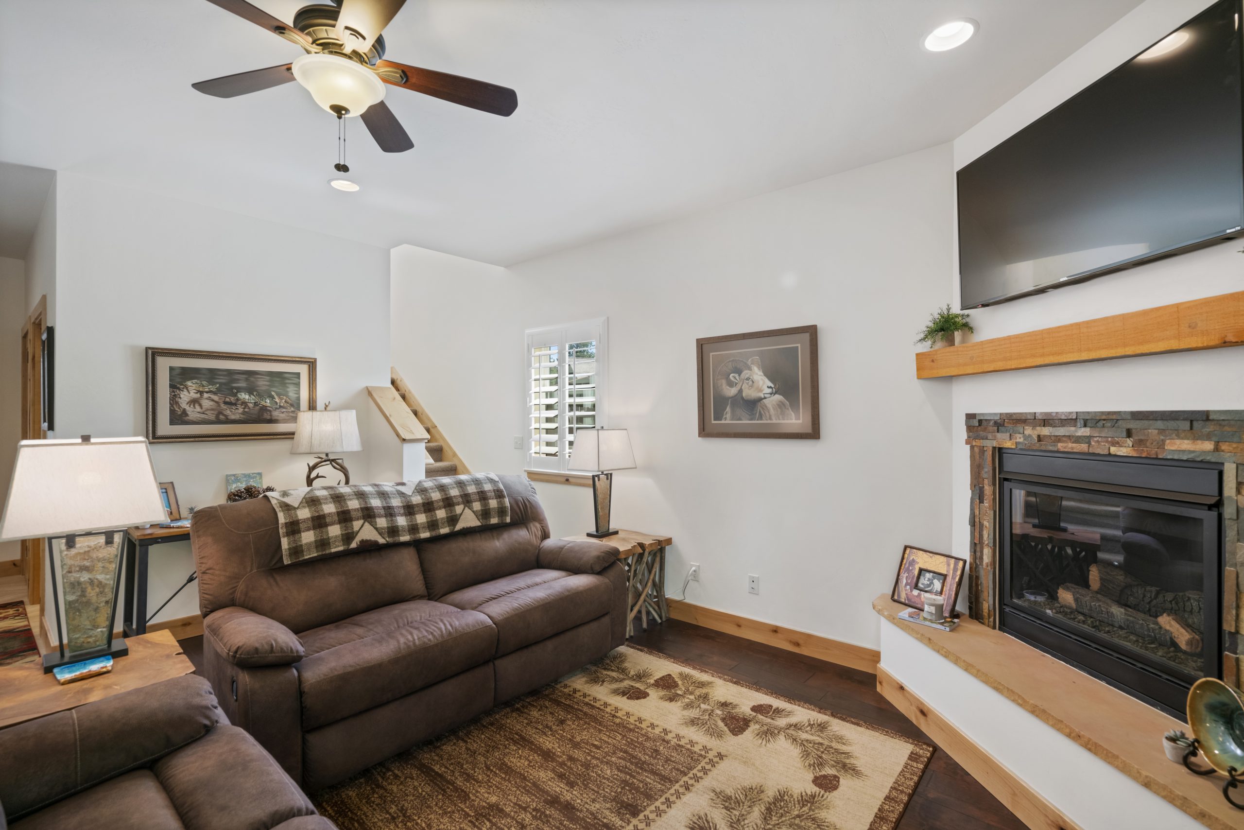 Rodgers-69MountainStreamCt-00031