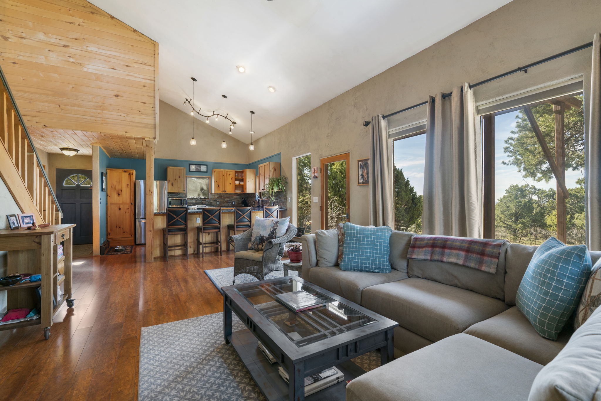 10-web-or-mls-Rodgers-154ConchoCir-00173